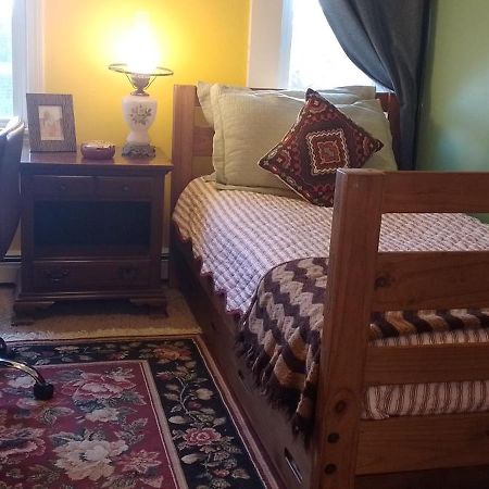 Yatch Room Boston Bagian luar foto